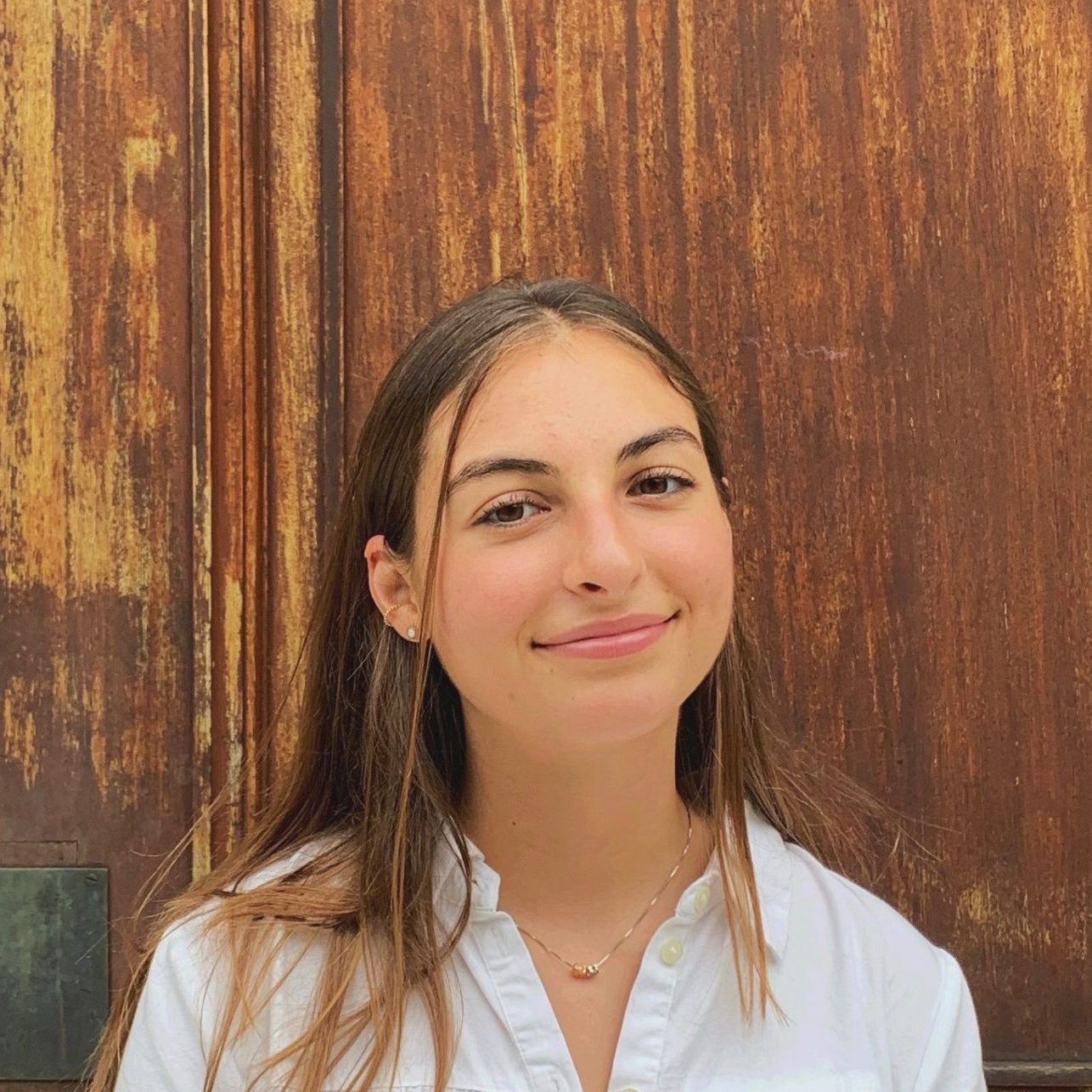 Ellie Papapanou Ellie Papapanou